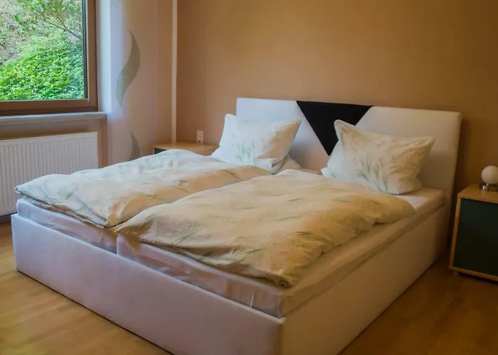 Zum Ehranger Wald 2a